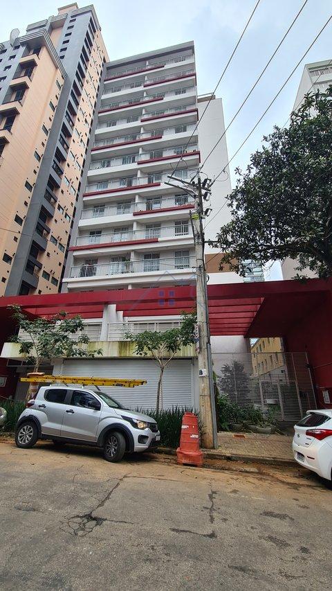Apartamento em Pinheiros 1 dorm com sacada Rua Alves Guimarães São Paulo - 