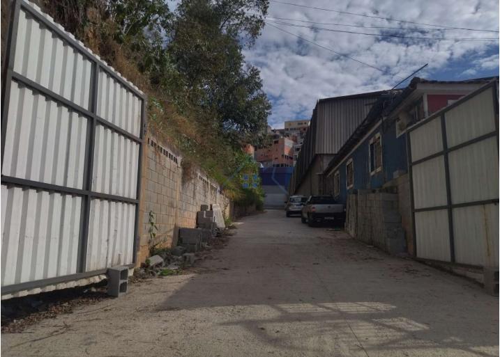 Galpão Comercial/Industrial na Fernão Dias 2000 m² Rodovia Fernão Dias São Paulo - 
