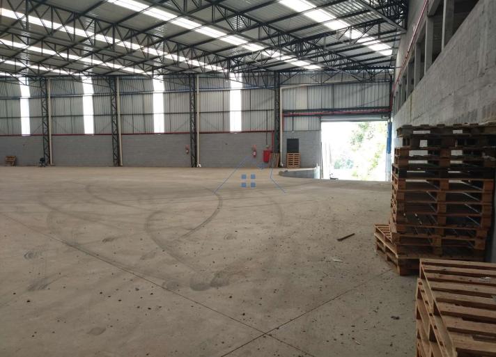 Galpão Comercial/Industrial na Fernão Dias 2000 m² Rodovia Fernão Dias São Paulo - 