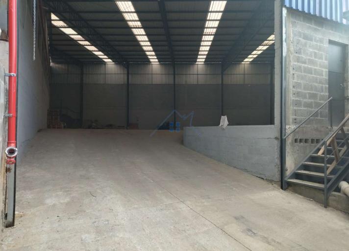 Galpão Comercial/Industrial na Fernão Dias 2000 m² Rodovia Fernão Dias São Paulo - 