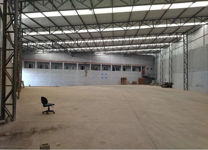Galpão Comercial/Industrial na Fernão Dias 2000 m² Rodovia Fernão Dias São Paulo - 