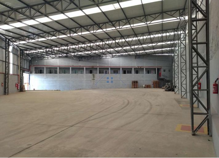Galpão Comercial/Industrial na Fernão Dias 2000 m² Rodovia Fernão Dias São Paulo - 