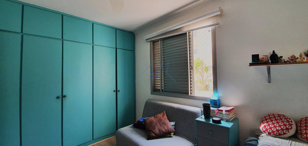 Apartamento no Cambuci 200 m² 3 dorm 1 suíte 3 vagas Rua Paulo Orozimbo São Paulo - 