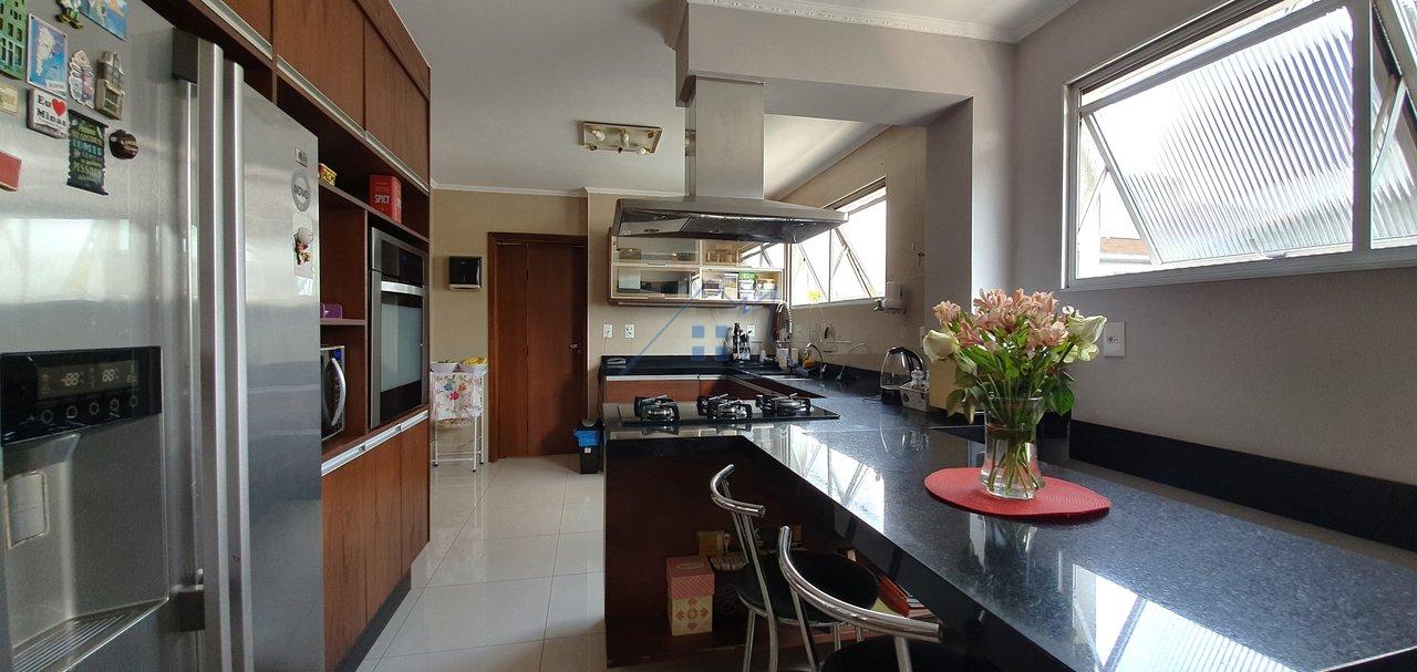 Apartamento no Cambuci 200 m² 3 dorm 1 suíte 3 vagas Rua Paulo Orozimbo São Paulo - 