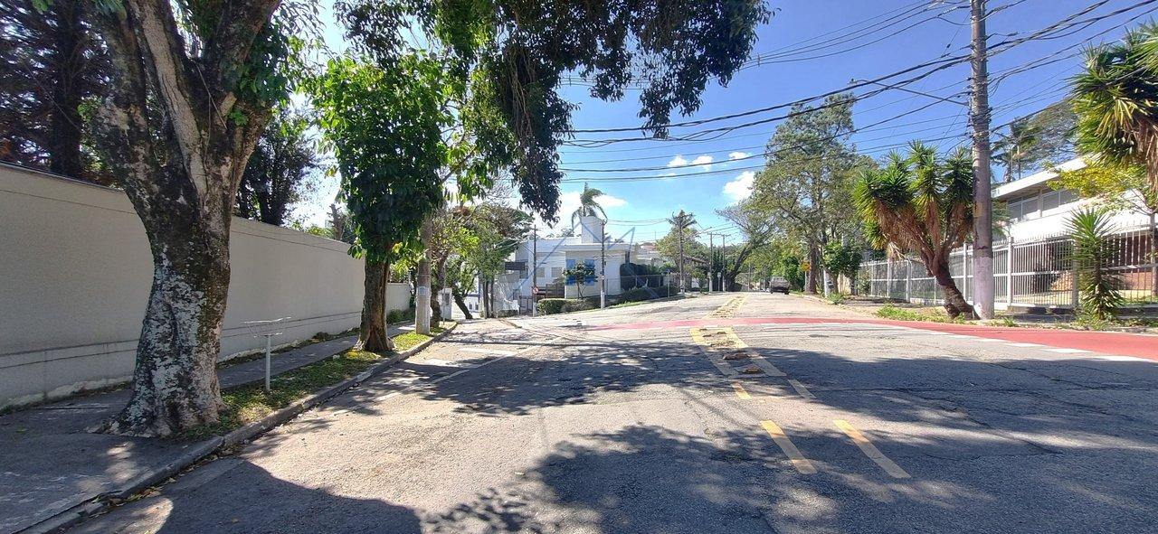 Casa 554 m² Jardim Guedala 7 dorm 4 vagas Rua Aleutas São Paulo - 
