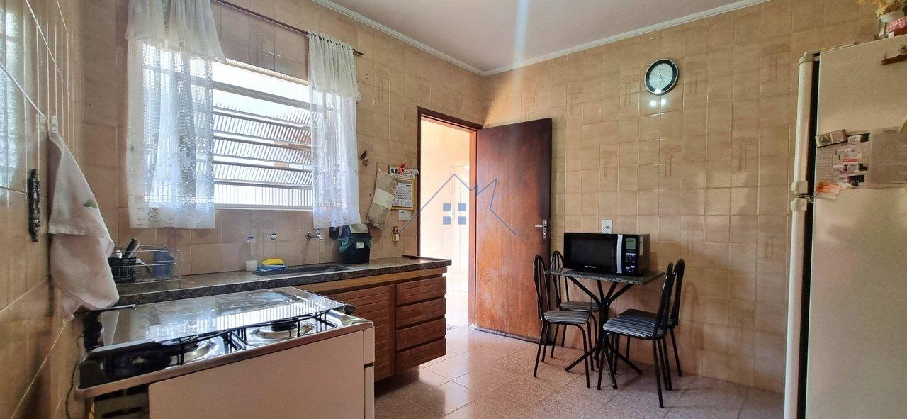 Casa na Vila Maria Luisa 5 dorm 1 suíte 4 vagas Rua Silvério Gonçalves São Paulo - 
