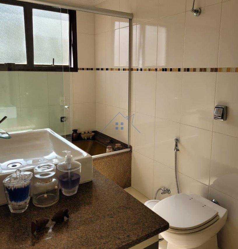 Apartamento no Campo Belo 3 suítes 3 vagas Rua Conde de Porto Alegre São Paulo - 