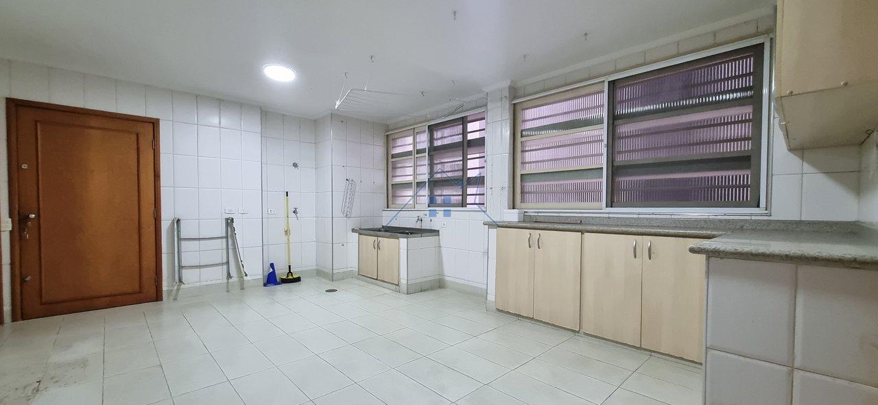 Apartamento em Higienópolis 285 m² 4 dorm 2 vagas Rua Itacolomi São Paulo - 