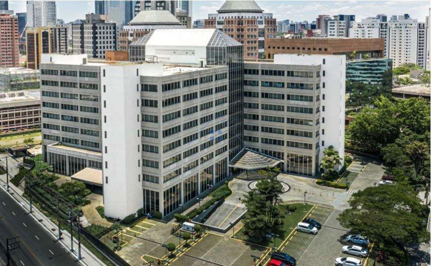 Conjunto Comercial na Chácara Santo Antônio com 526,18m² Rua Verbo Divino São Paulo - 