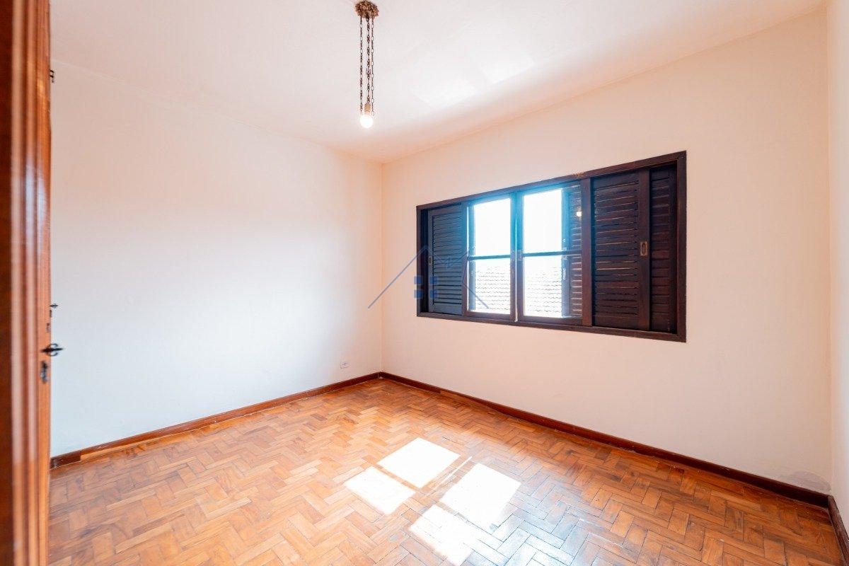 Casa no Jardim Jabaquara com 3 dorm 1 suíte 2 vagas Rua Cornélio Schimidt São Paulo - 