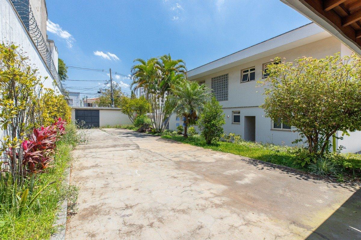 Casa em Moema com 4 dorm 2 suítes 6 vagas Avenida Iraí São Paulo - 