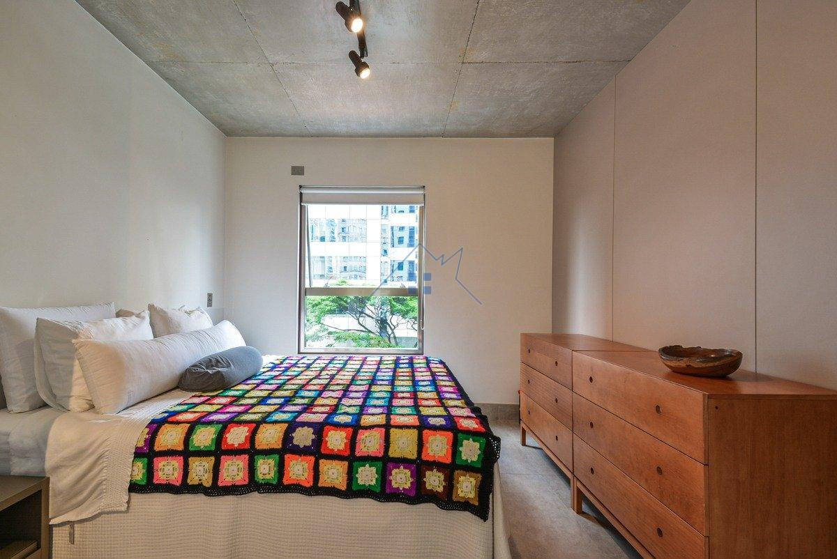 Apartamento na Cidade Monções 1 dorm 1 vaga Avenida Engenheiro Luiz Carlos Berrini São Paulo - 
