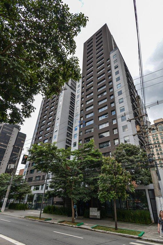 Apartamento na Cidade Monções 1 dorm 1 vaga Avenida Engenheiro Luiz Carlos Berrini São Paulo - 