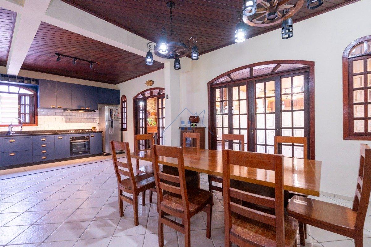 Casa no Jardim Ingá 4 dorm 3 suítes 4 vagas Rua Clara Aurora São Paulo - 