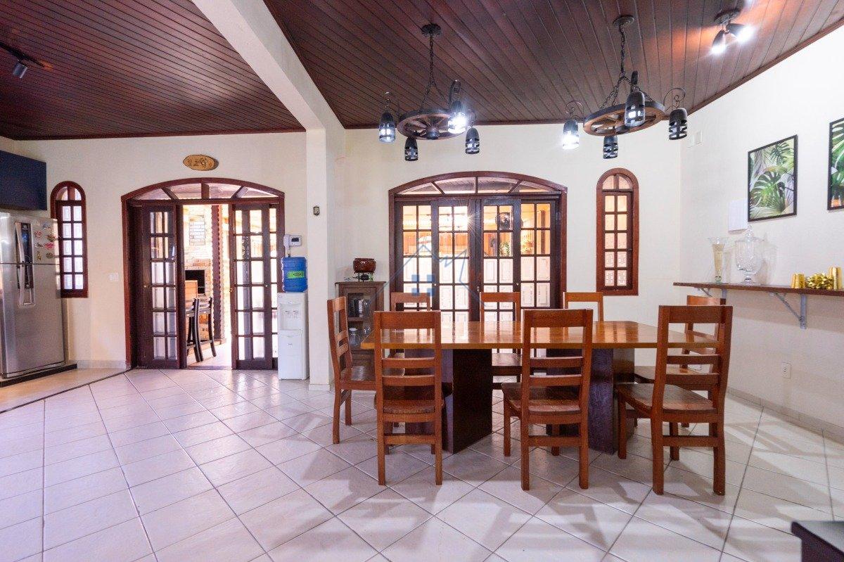 Casa no Jardim Ingá 4 dorm 3 suítes 4 vagas Rua Clara Aurora São Paulo - 