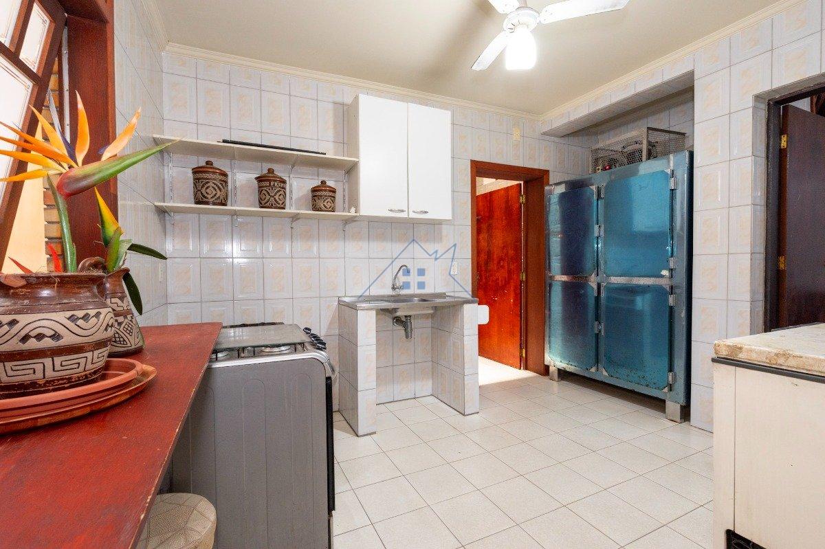 Casa no Jardim Ingá 4 dorm 3 suítes 4 vagas Rua Clara Aurora São Paulo - 