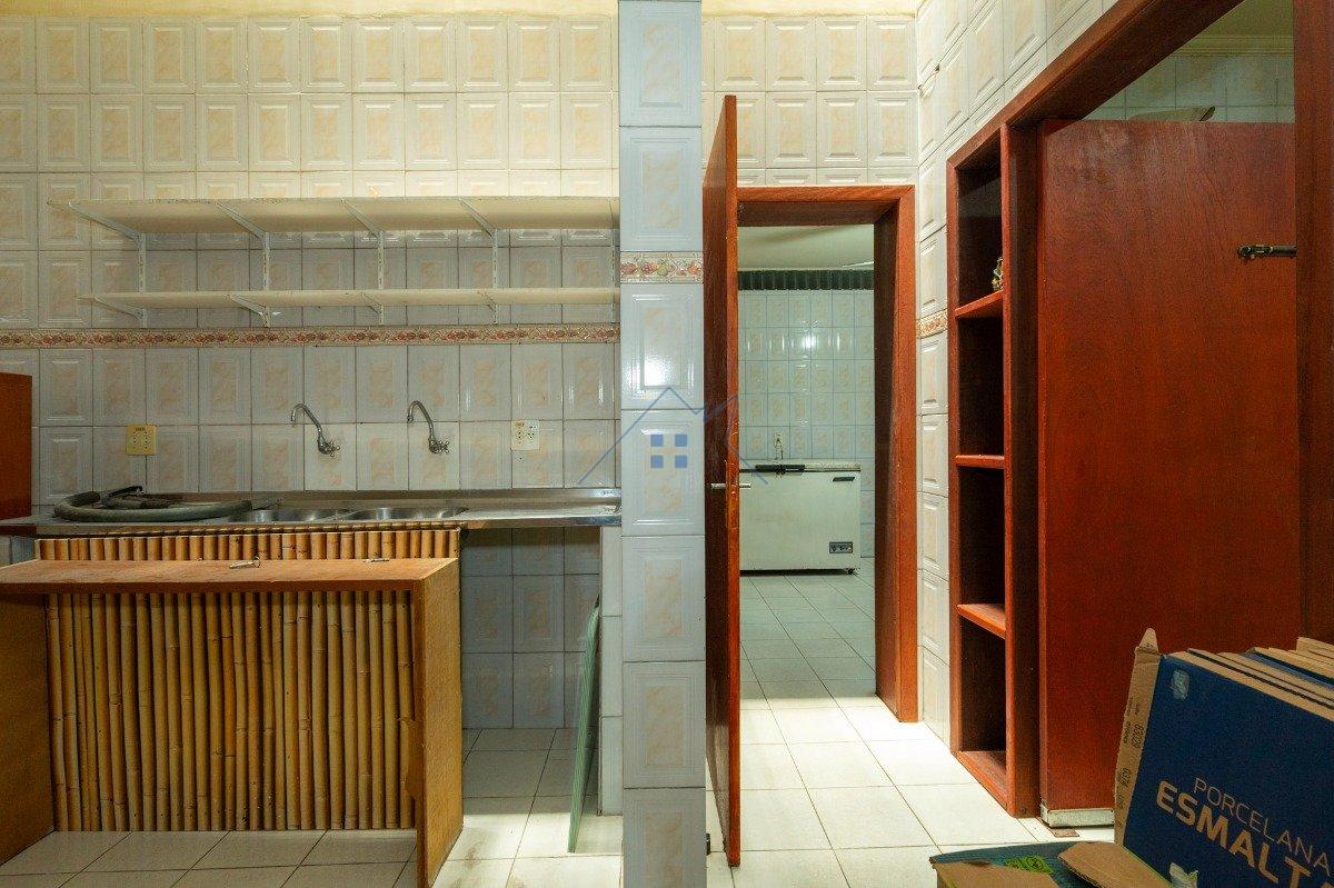 Casa no Jardim Ingá 4 dorm 3 suítes 4 vagas Rua Clara Aurora São Paulo - 
