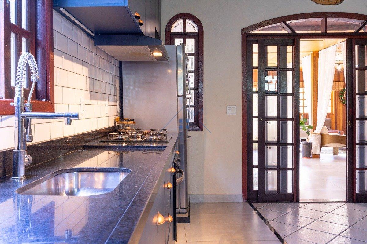 Casa no Jardim Ingá 4 dorm 3 suítes 4 vagas Rua Clara Aurora São Paulo - 