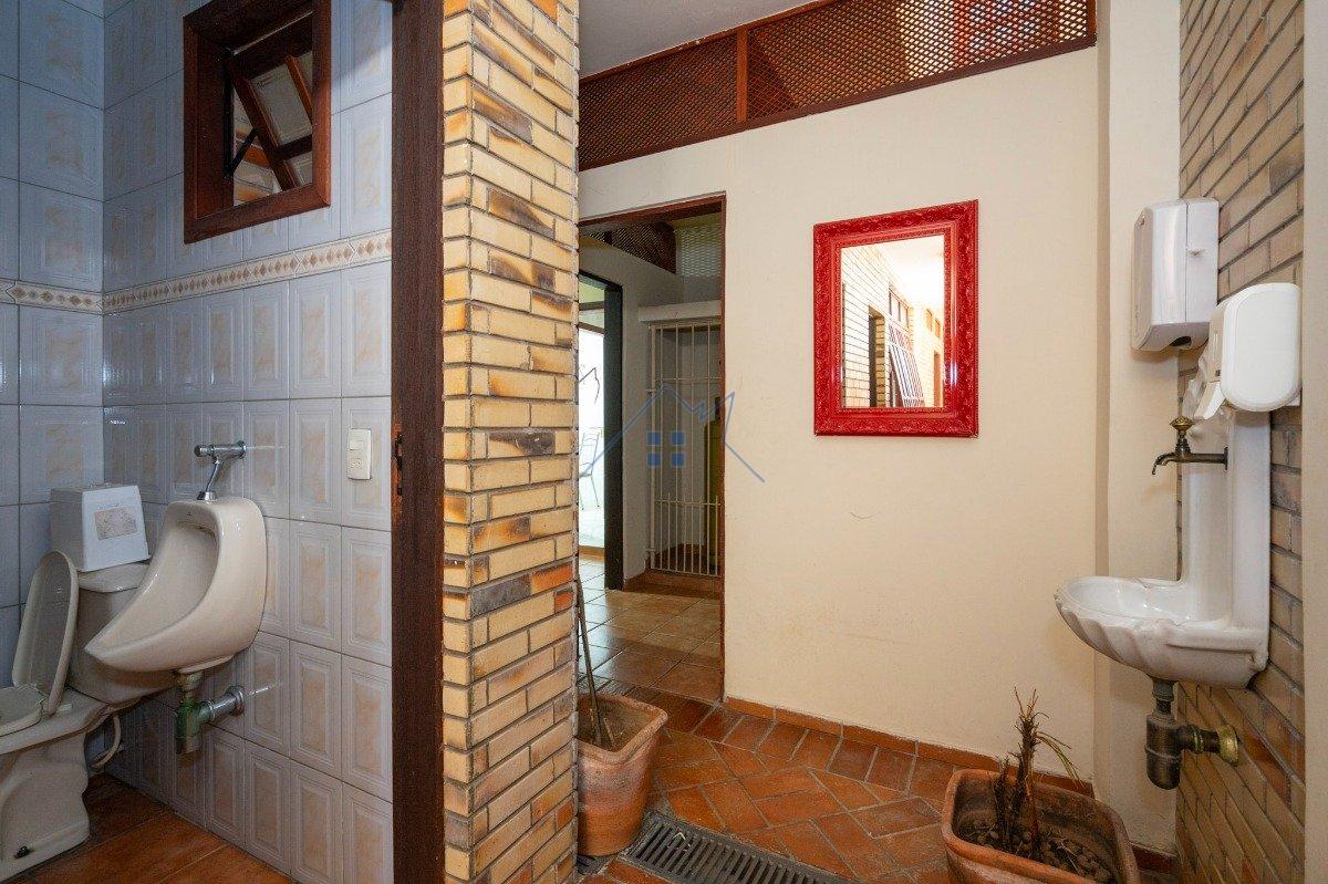 Casa no Jardim Ingá 4 dorm 3 suítes 4 vagas Rua Clara Aurora São Paulo - 