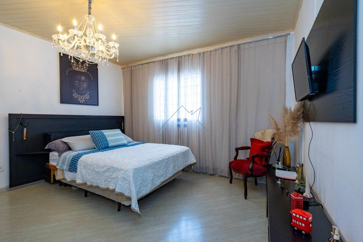 Casa no Jardim Ingá 4 dorm 3 suítes 4 vagas Rua Clara Aurora São Paulo - 