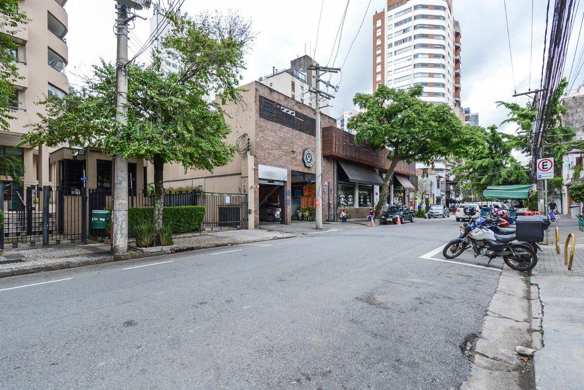 Apartamento em Pinheiros 3 dorm 1 suíte 3 vagas Rua Mateus Grou São Paulo - 