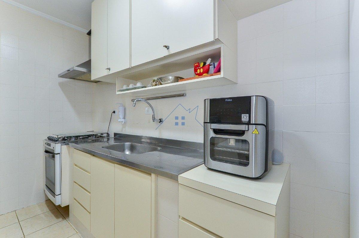 Apartamento 1 dorm em Moema 1 vaga Rua Inhambú São Paulo - 