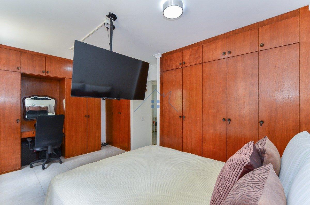 Apartamento 1 dorm em Moema 1 vaga Rua Inhambú São Paulo - 
