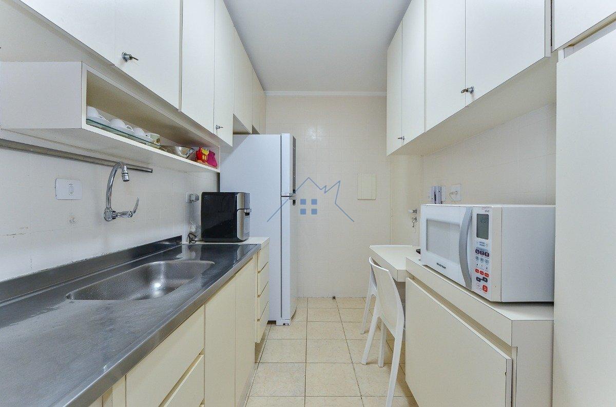 Apartamento 1 dorm em Moema 1 vaga Rua Inhambú São Paulo - 