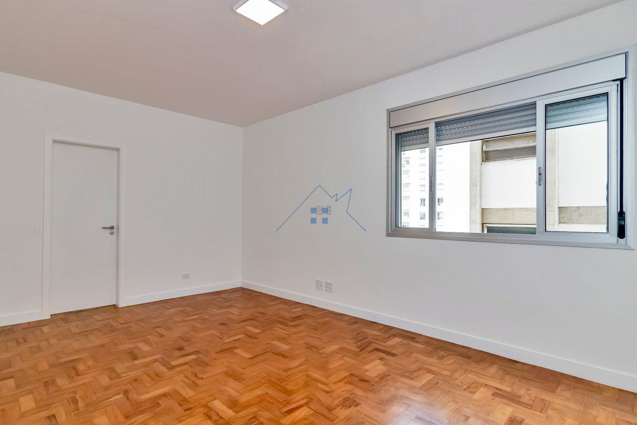 Apartamento no Paraíso com 03 suítes 2 vagas Rua Doutor Rafael de Barros São Paulo - 