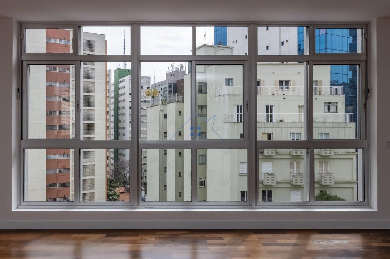 Apartamento no Paraíso com 03 suítes 2 vagas Rua Doutor Rafael de Barros São Paulo - 