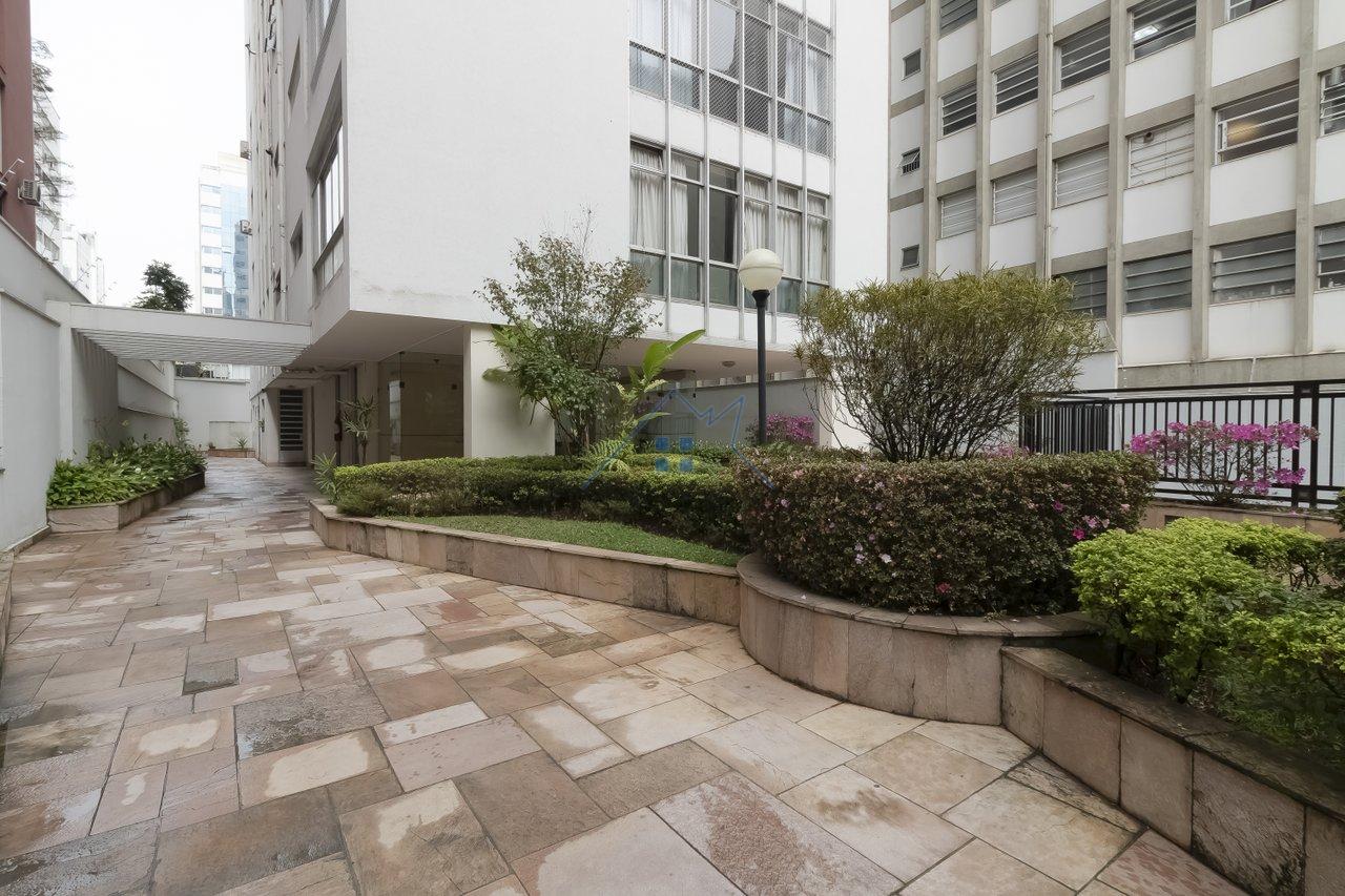 Apartamento no Paraíso com 03 suítes 2 vagas Rua Doutor Rafael de Barros São Paulo - 