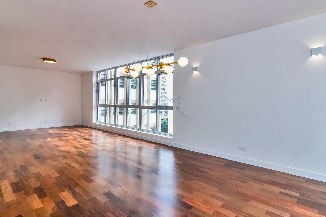 Apartamento no Paraíso com 03 suítes 2 vagas Rua Doutor Rafael de Barros São Paulo - 