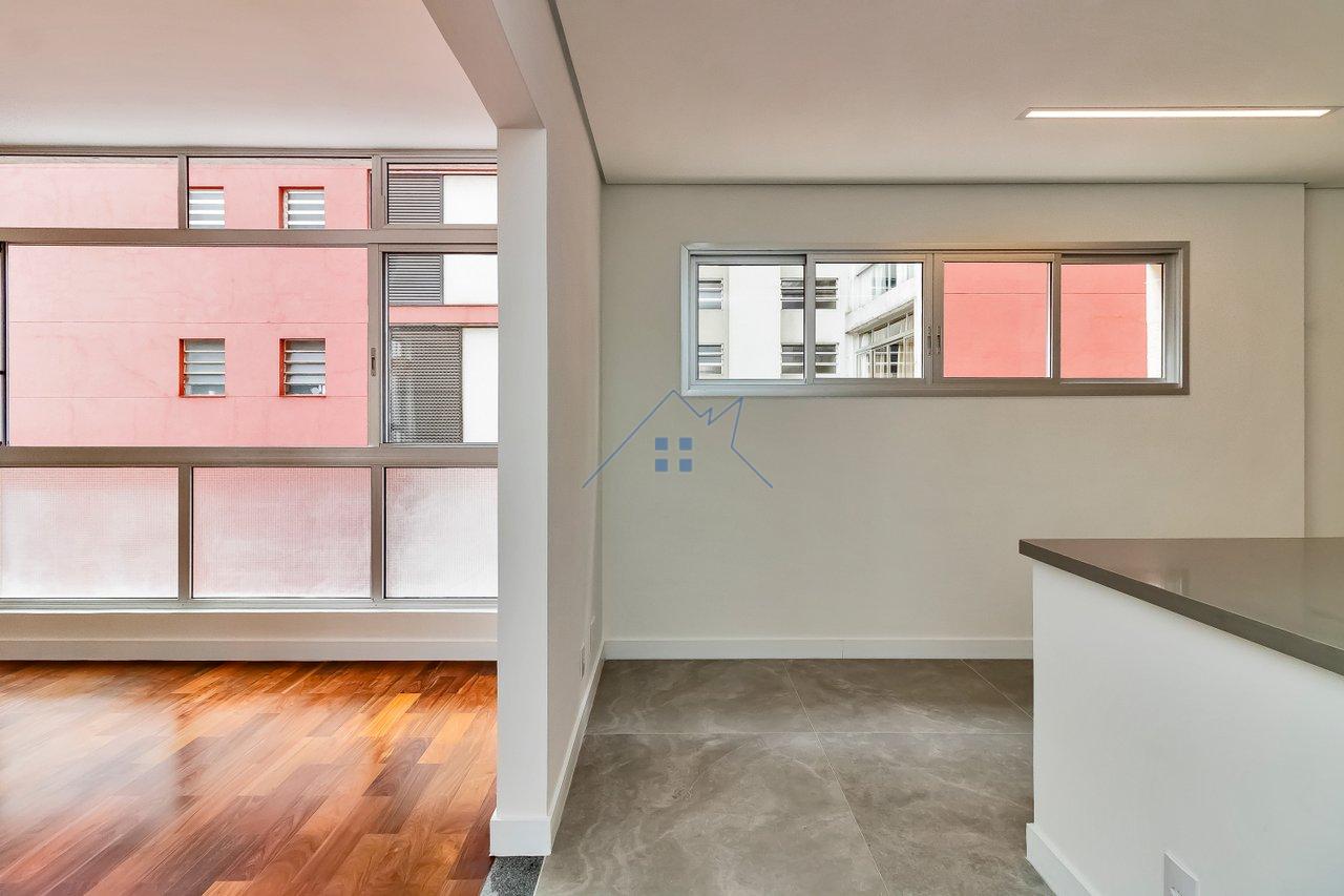 Apartamento no Paraíso com 03 suítes 2 vagas Rua Doutor Rafael de Barros São Paulo - 