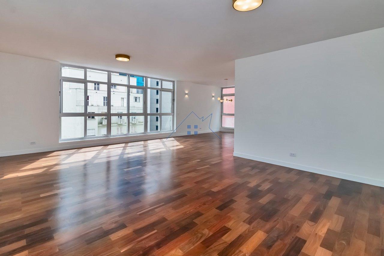 Apartamento no Paraíso com 03 suítes 2 vagas Rua Doutor Rafael de Barros São Paulo - 