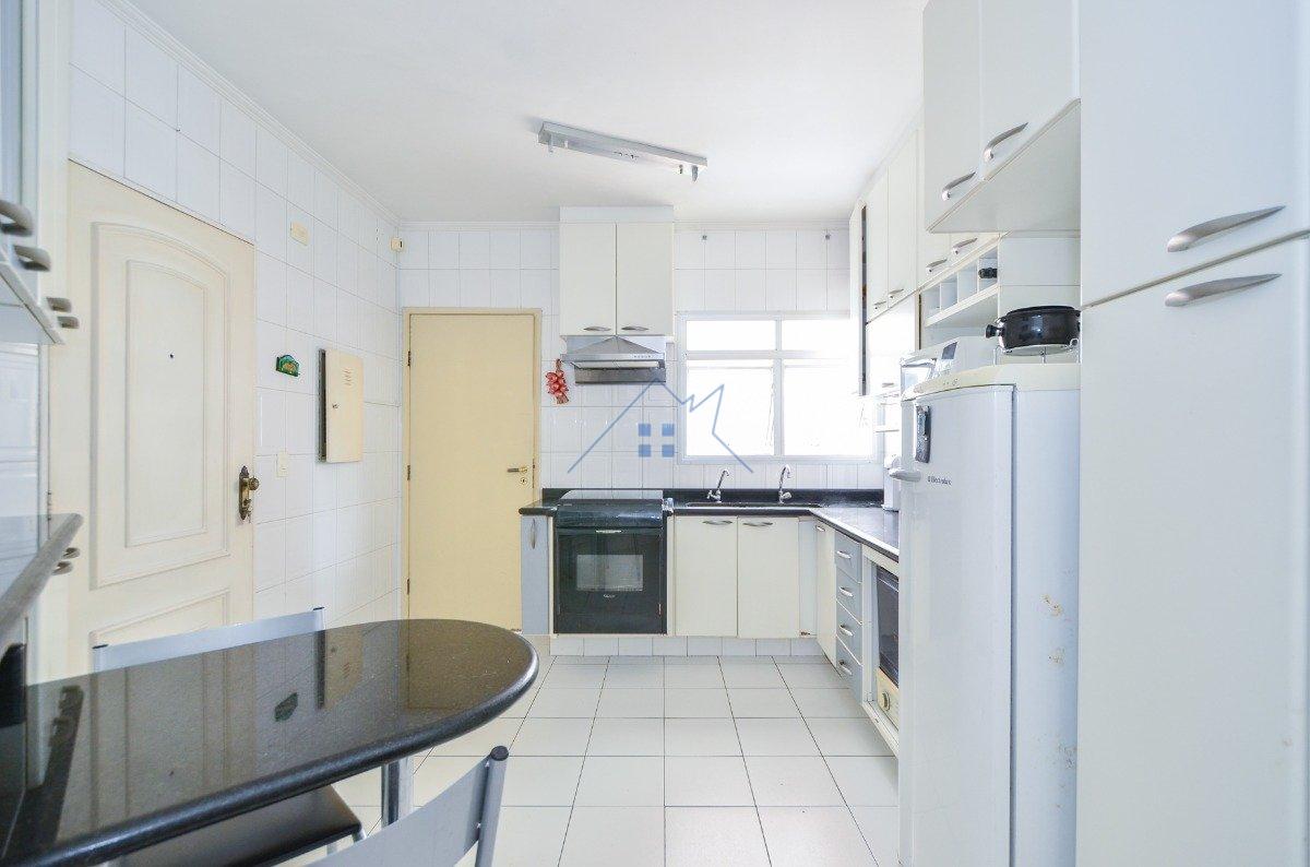 Apartamento na Vila Andrade 3 dorm 1 suíte 2 vagas 137 m² Rua José de Oliveira Coelho São Paulo - 