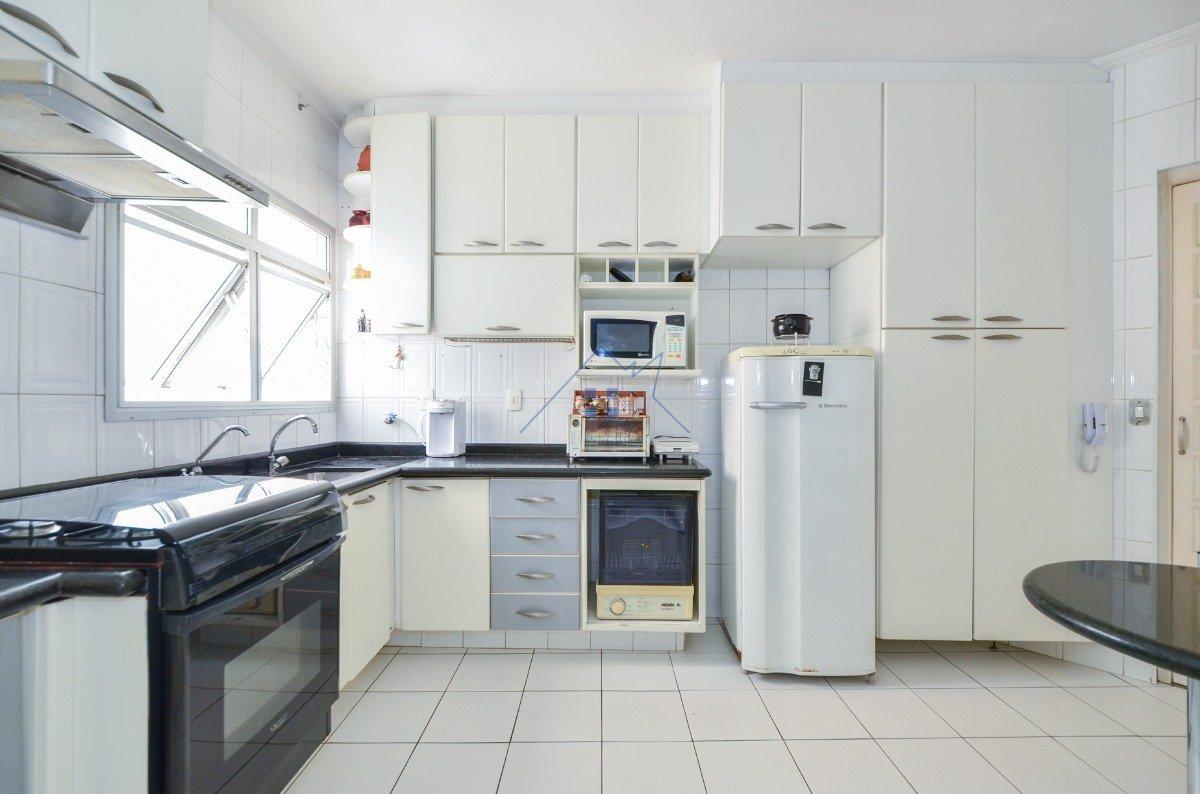 Apartamento na Vila Andrade 3 dorm 1 suíte 2 vagas 137 m² Rua José de Oliveira Coelho São Paulo - 