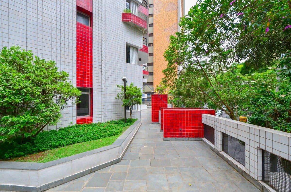 Apartamento na Vila Andrade 3 dorm 1 suíte 2 vagas 137 m² Rua José de Oliveira Coelho São Paulo - 