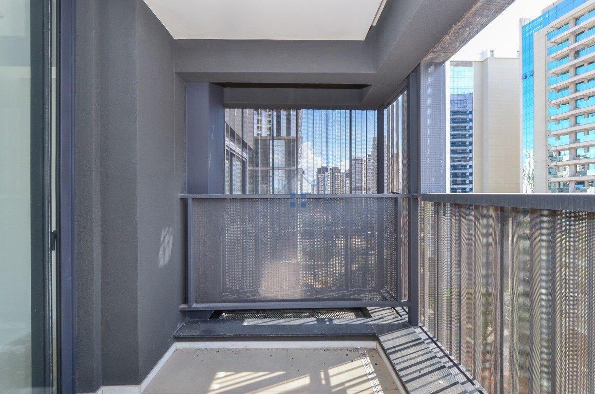 Apto Jardim das Acácias com 02 suítes 2 vagas 104m² Avenida Roque Petroni Júnior São Paulo - 