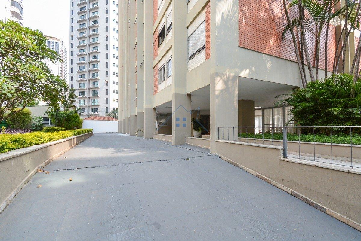 Apartamento no Brooklin Paulista com 2 dorm 1 suíte 1 vaga Rua Barão do Triunfo São Paulo - 