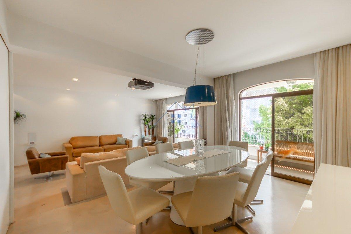 Apartamento na Vila Clementino 4 dorm 3 suítes 2 vagas 225m² Avenida Doutor Altino Arantes São Paulo - 