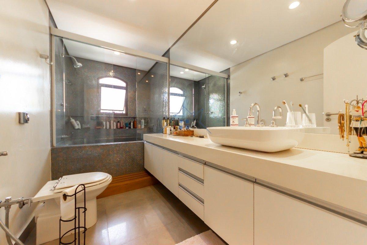 Apartamento na Vila Clementino 4 dorm 3 suítes 2 vagas 225m² Avenida Doutor Altino Arantes São Paulo - 