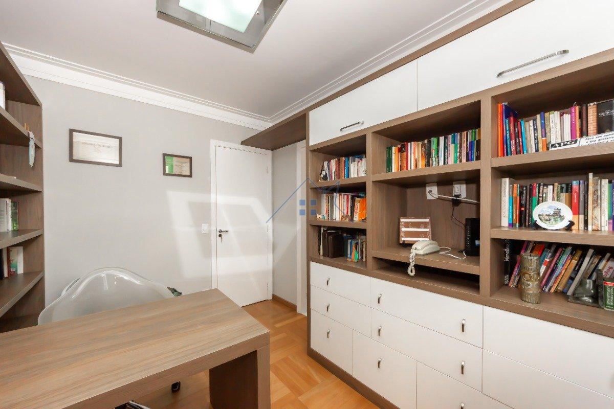 Apartamento no Tatuapé 4 suítes 3 vagas 169m² Rua Serra de Botucatu São Paulo - 
