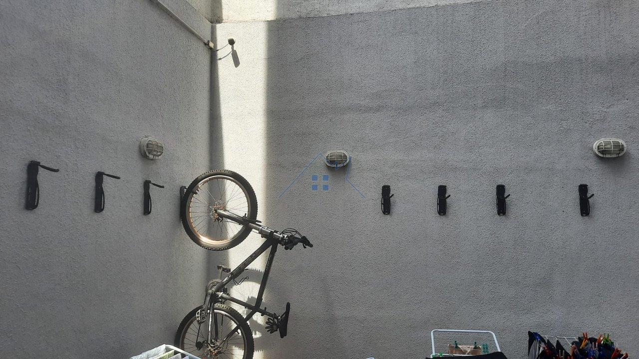 Kitnet na Aclimação 14m² Rua Bueno de Andrade São Paulo - 