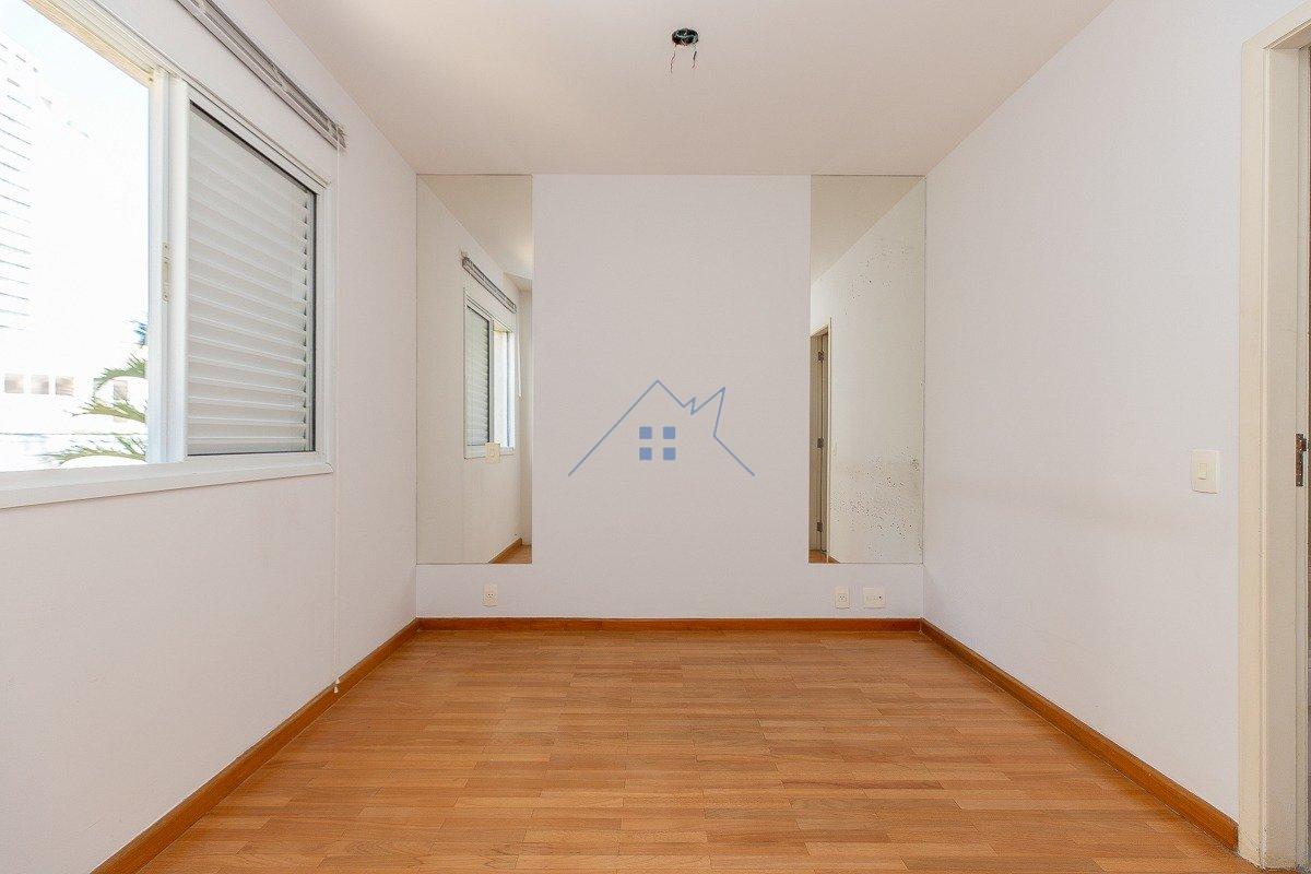 Apartamento na Vila Mariana 3 dorm 1 suíte 2 vagas 115m² Rua Itaprias São Paulo - 