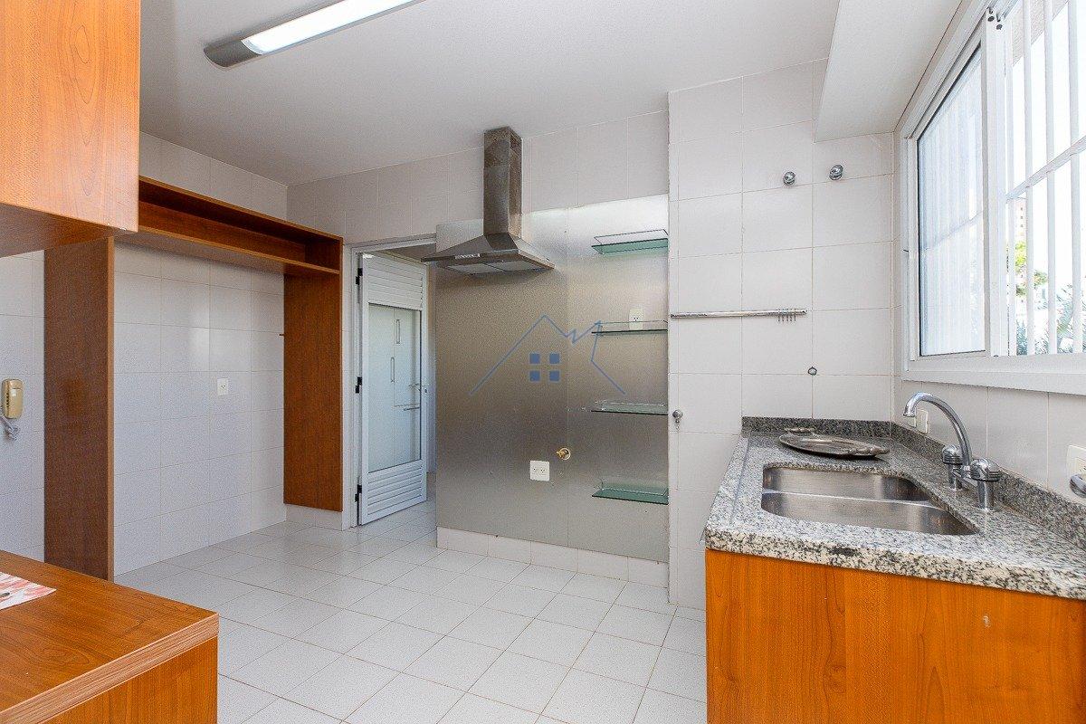 Apartamento na Vila Mariana 3 dorm 1 suíte 2 vagas 115m² Rua Itaprias São Paulo - 