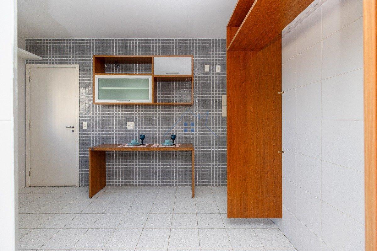 Apartamento na Vila Mariana 3 dorm 1 suíte 2 vagas 115m² Rua Itaprias São Paulo - 