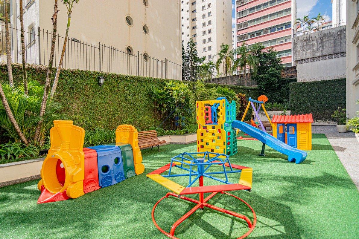 Apartamento no Jardim Paulista 3 dorm 1 suíte 2 vagas 120m² Alameda Joaquim Eugênio de Lima São Paulo - 