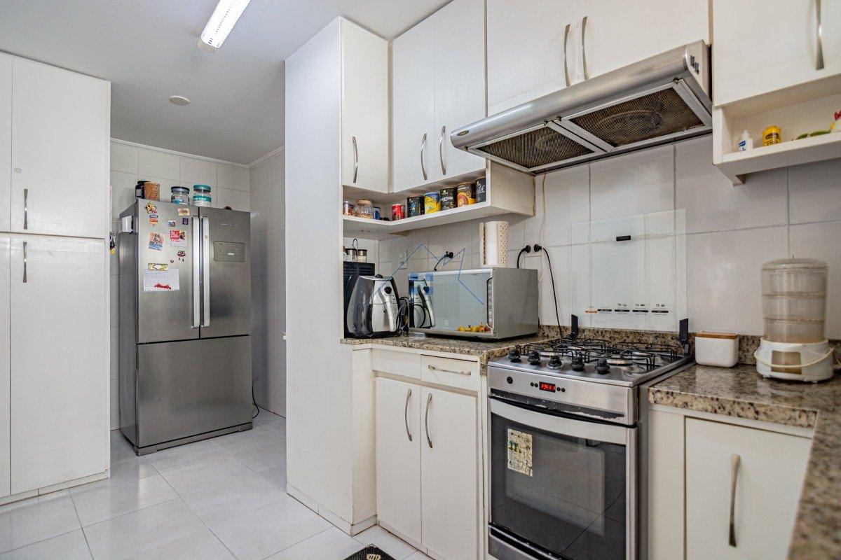 Apartamento no Jardim Paulista 3 dorm 1 suíte 2 vagas 120m² Alameda Joaquim Eugênio de Lima São Paulo - 