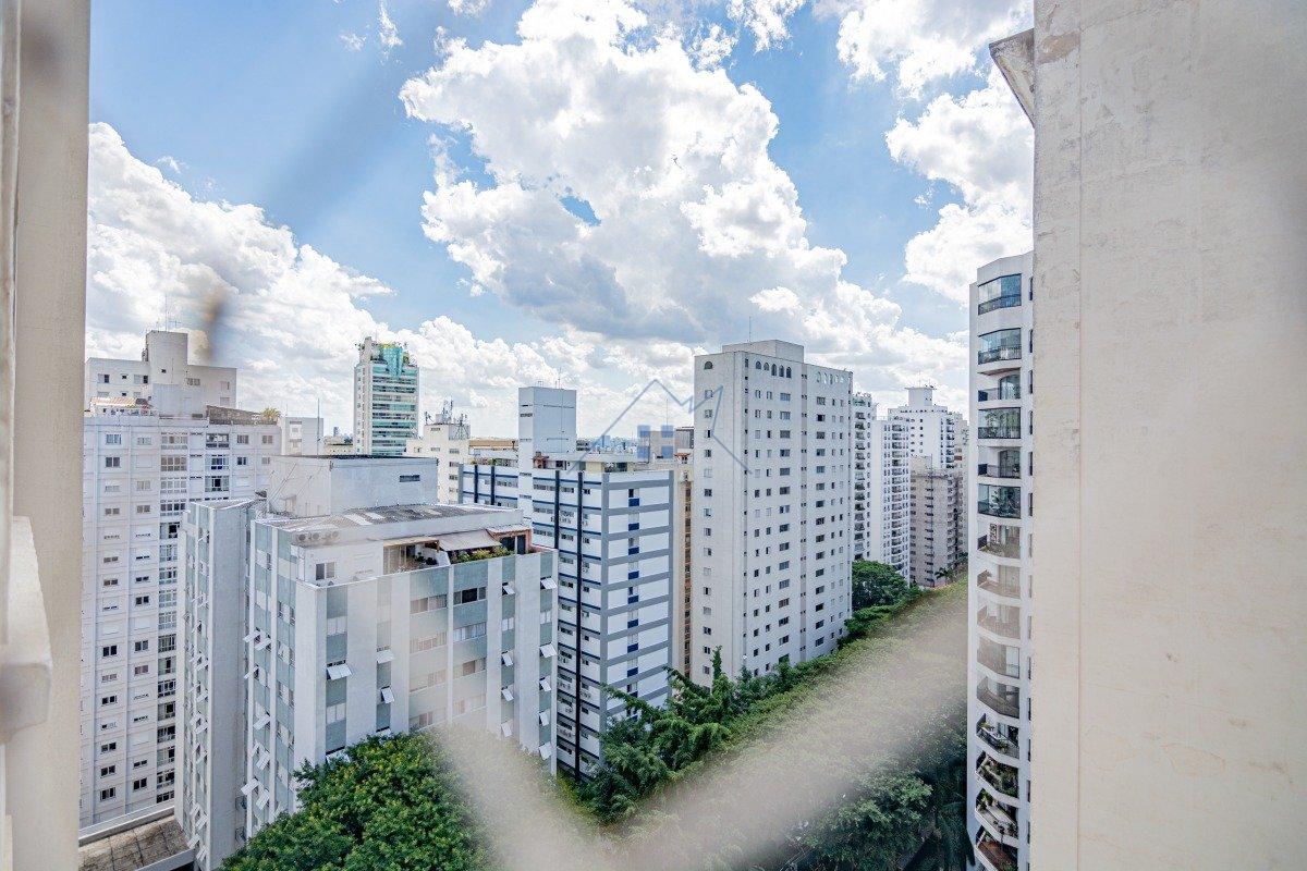 Apartamento no Jardim Paulista 3 dorm 1 suíte 2 vagas 120m² Alameda Joaquim Eugênio de Lima São Paulo - 