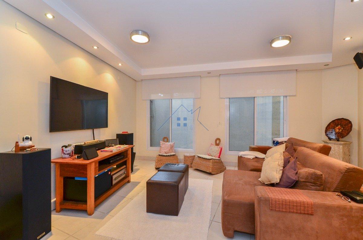 Casa no Jd Prudência 3 suítes 2 vagas 307m² Rua Luís de França Júnior São Paulo - 